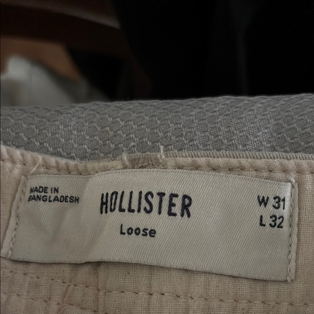 Hollister Loose Work Style Pants - Picture 2 of 3